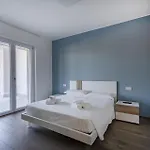 Felice 107 - With Terrace + Free Parking *