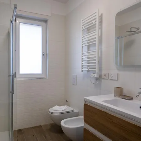 Felice 107 - With Terrace + Free Parking *